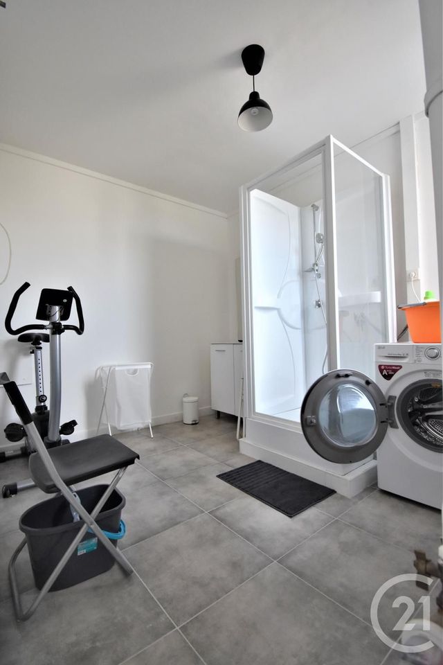 Appartement F5 &agrave; louer - 5 pi&egrave;ces - 93,38 m2 - Rennes - 35 - BRETAGNE