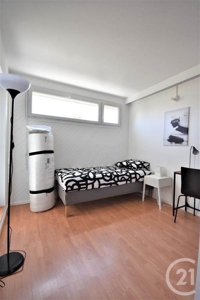 Appartement F5 &agrave; louer - 5 pi&egrave;ces - 93,38 m2 - Rennes - 35 - BRETAGNE