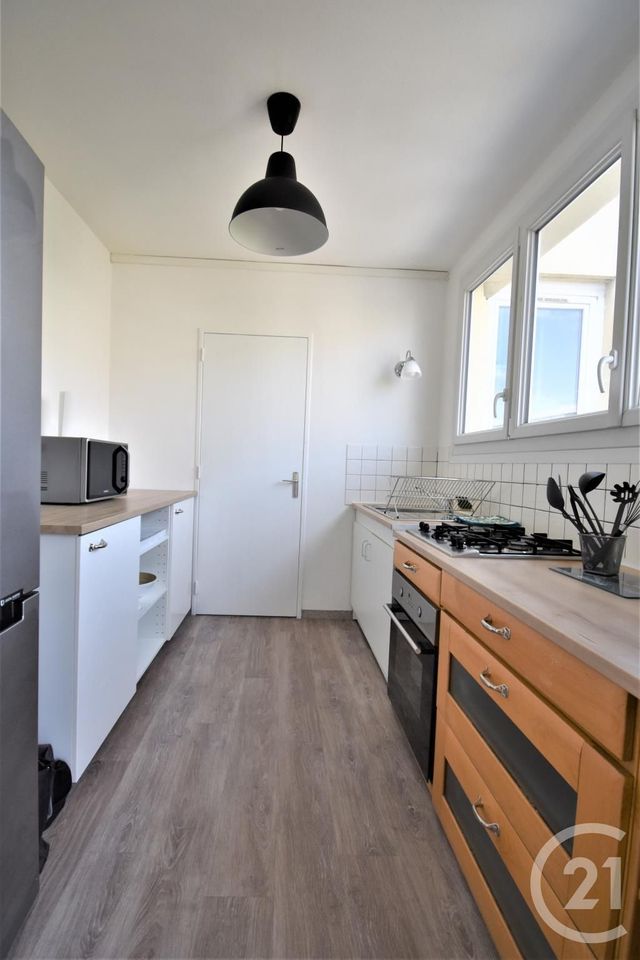 Appartement F5 &agrave; louer - 5 pi&egrave;ces - 93,38 m2 - Rennes - 35 - BRETAGNE