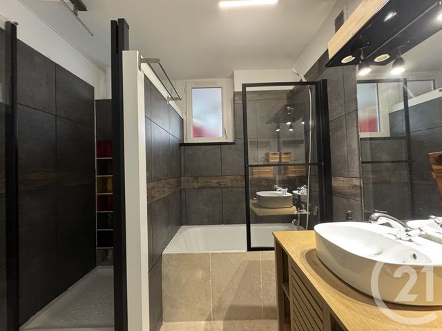 Appartement T4 à louer - 4 pièces - 69,30 m2 - Rennes - 35 - BRETAGNE