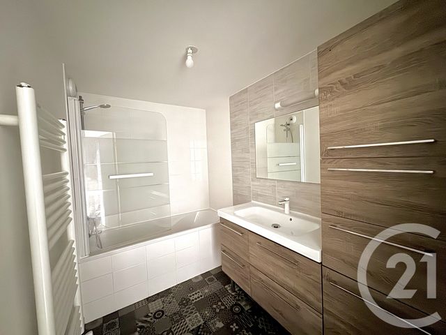 Appartement T3 à vendre - 3 pièces - 69,21 m2 - Le Rheu - 35 - BRETAGNE