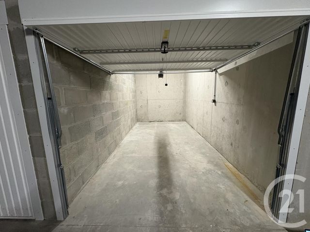 Parking &agrave; louer - 17 m2 - Rennes - 35 - BRETAGNE