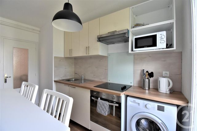 Appartement F4 &agrave; louer - 4 pi&egrave;ces - 67,69 m2 - Rennes - 35 - BRETAGNE