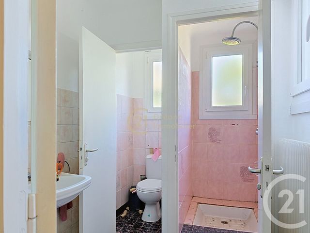 Maison &agrave; vendre - 23 pi&egrave;ces - 374 m2 - Merdrignac - 22 - BRETAGNE