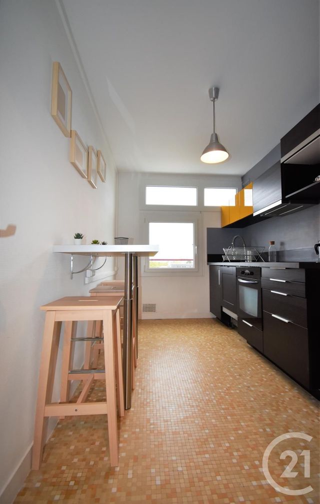Appartement F4 &agrave; louer - 4 pi&egrave;ces - 65,27 m2 - Rennes - 35 - BRETAGNE