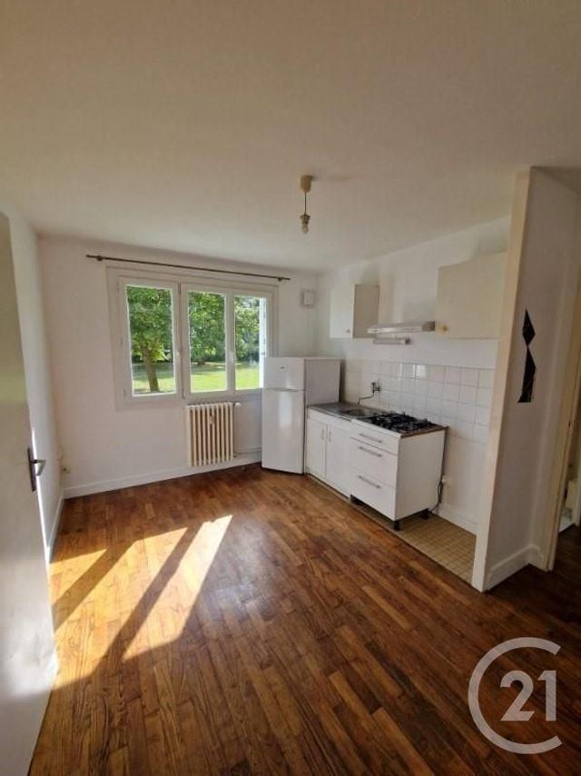 Appartement T2 &agrave; louer - 2 pi&egrave;ces - 31,18 m2 - St Jacques De La Lande - 35 - BRETAGNE