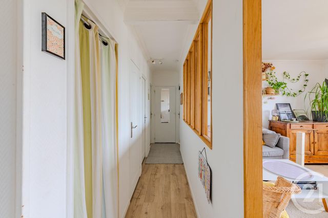 Appartement T4 &agrave; louer - 4 pi&egrave;ces - 68,13 m2 - St Jacques De La Lande - 35 - BRETAGNE