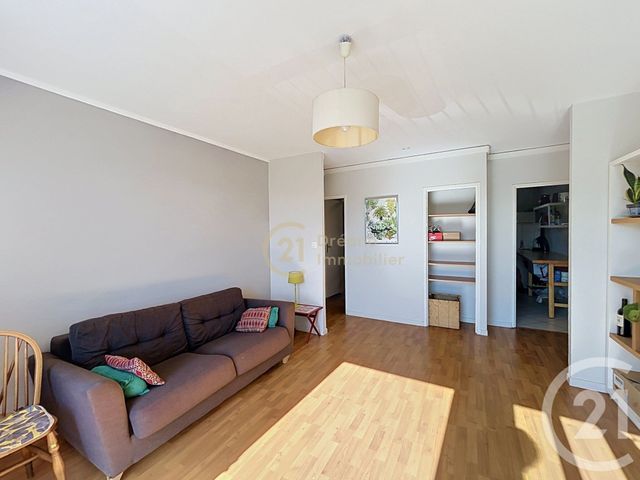 Appartement T3 &agrave; vendre - 3 pi&egrave;ces - 57,57 m2 - St Jacques De La Lande - 35 - BRETAGNE