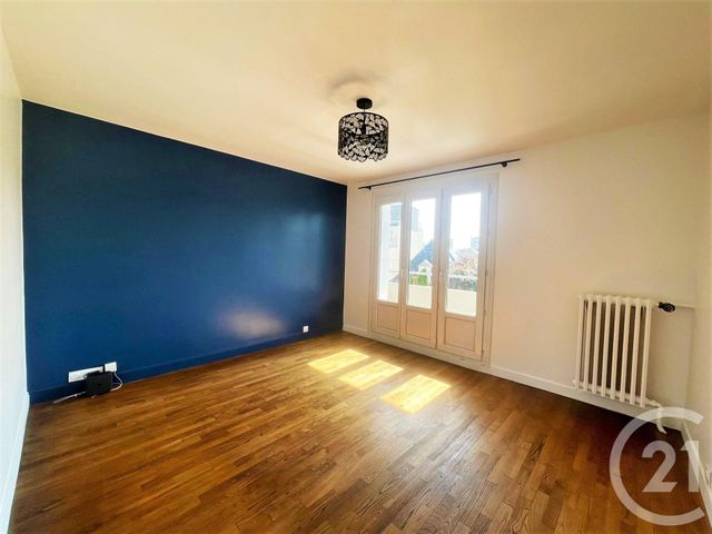 Appartement 4 pièces 65 m² · à St Jacques de la Lande · 65 m² · 930 €/mois
