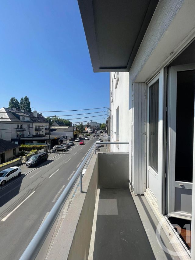 Appartement T4 &agrave; louer - 4 pi&egrave;ces - 64,98 m2 - St Jacques De La Lande - 35 - BRETAGNE