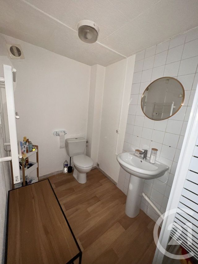 Appartement F1 &agrave; louer - 1 pi&egrave;ce - 26 m2 - Limoux - 11 - LANGUEDOC-ROUSSILLON