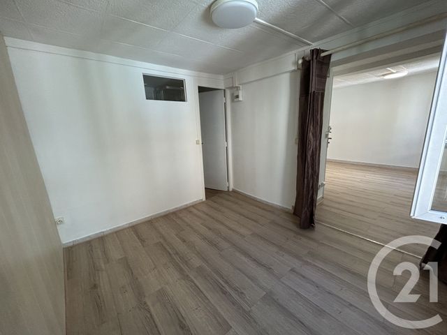 Appartement F1 &agrave; louer - 1 pi&egrave;ce - 26 m2 - Limoux - 11 - LANGUEDOC-ROUSSILLON