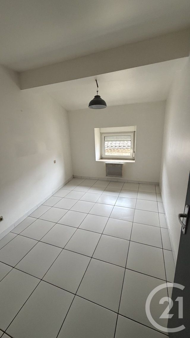 Appartement F3 &agrave; louer - 3 pi&egrave;ces - 51 m2 - Verzeille - 11 - LANGUEDOC-ROUSSILLON
