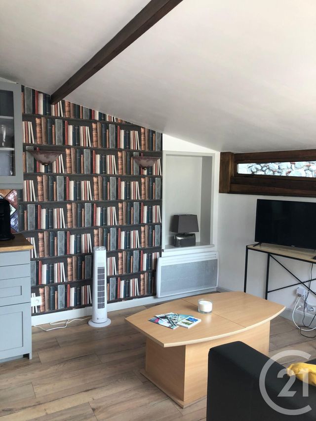 Appartement F2 &agrave; louer - 2 pi&egrave;ces - 31 m2 - Quillan - 11 - LANGUEDOC-ROUSSILLON