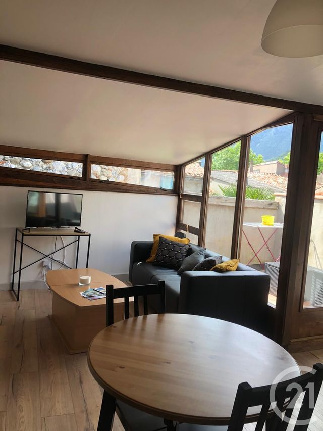 Appartement F2 &agrave; louer - 2 pi&egrave;ces - 31 m2 - Quillan - 11 - LANGUEDOC-ROUSSILLON