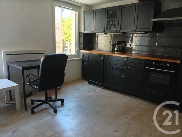 Appartement F2 à louer QUILLAN