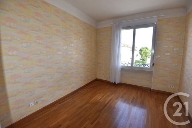 Appartement F5 à vendre - 5 pièces - 100 m2 - Montigny Les Metz - 57 - LORRAINE