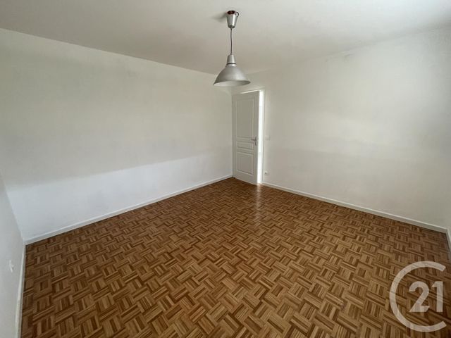 Appartement F4 &agrave; louer - 4 pi&egrave;ces - 84,18 m2 - Clouange - 57 - LORRAINE