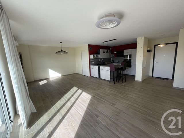 Appartement F3 à louer - 3 pièces - 92,60 m2 - Moulins Les Metz - 57 - LORRAINE