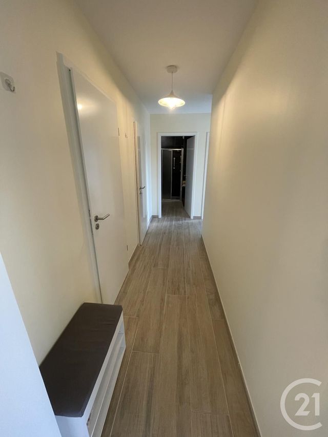 Appartement F3 à louer - 3 pièces - 92,60 m2 - Moulins Les Metz - 57 - LORRAINE