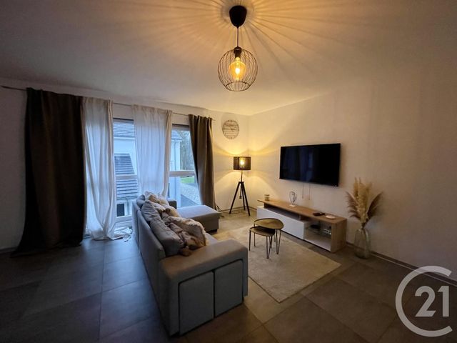 Appartement Duplex à louer - 3 pièces - 82,40 m2 - Puttelange Les Thionville - 57 - LORRAINE