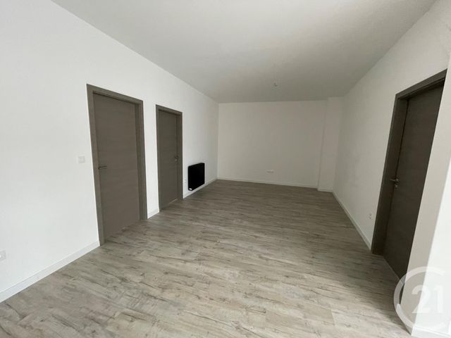 Appartement F5 &agrave; louer - 5 pi&egrave;ces - 89,10 m2 - Hettange Grande - 57 - LORRAINE