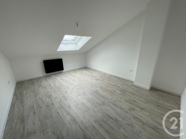 Appartement F5 &agrave; louer - 5 pi&egrave;ces - 89,10 m2 - Hettange Grande - 57 - LORRAINE