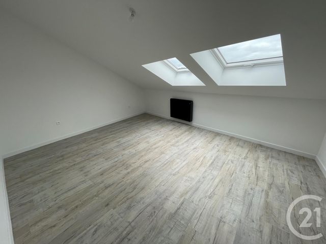 Appartement F5 &agrave; louer - 5 pi&egrave;ces - 89,10 m2 - Hettange Grande - 57 - LORRAINE