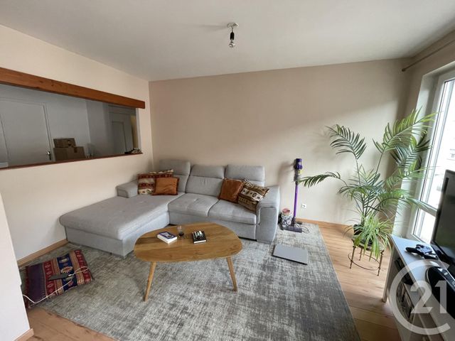 Appartement F2 bis &agrave; louer - 3 pi&egrave;ces - 67,09 m2 - Hagondange - 57 - LORRAINE