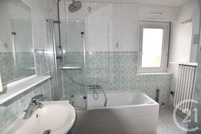 Appartement F2 &agrave; louer - 3 pi&egrave;ces - 67,09 m2 - Hagondange - 57 - LORRAINE