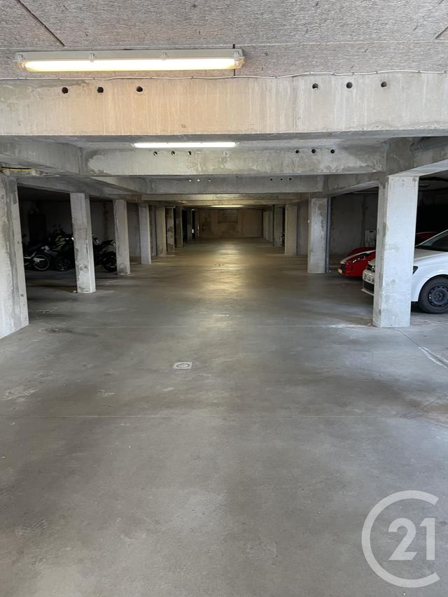 Parking &agrave; louer - 20 m2 - Hettange Grande - 57 - LORRAINE
