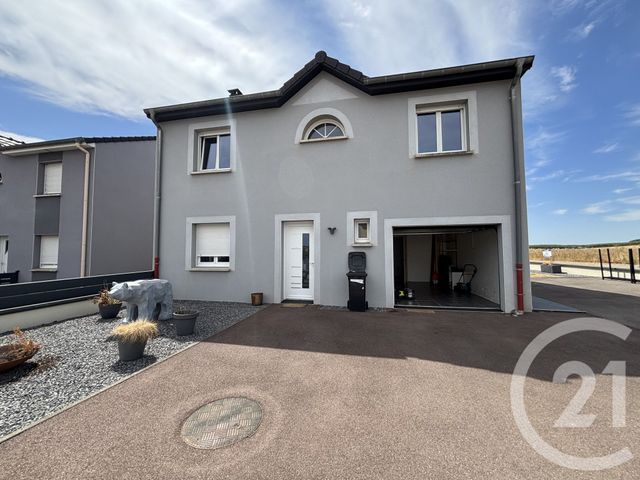 Maison &agrave; louer - 6 pi&egrave;ces - 110,19 m2 - Ottange - 57 - LORRAINE
