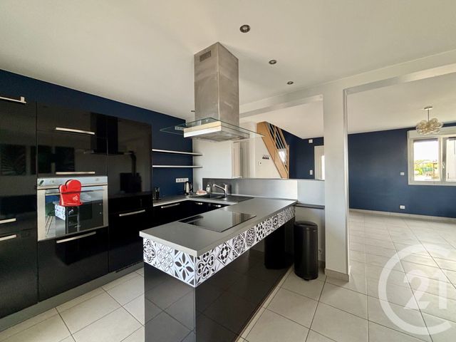 Maison &agrave; louer - 6 pi&egrave;ces - 110,19 m2 - Ottange - 57 - LORRAINE