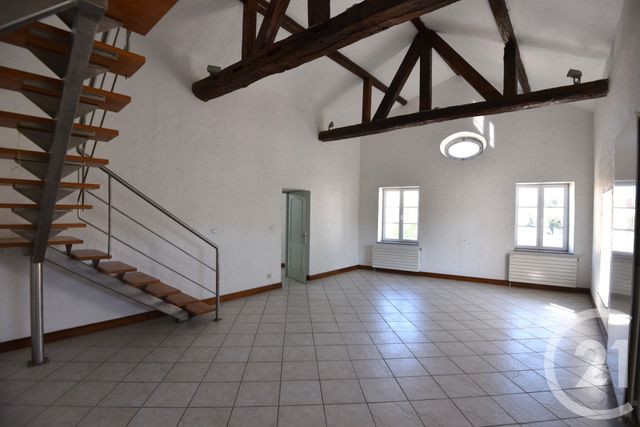 Appartement &agrave; louer - 7 pi&egrave;ces - 200 m2 - Luttange - 57 - LORRAINE