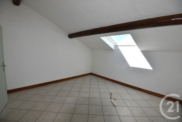 Appartement &agrave; louer - 7 pi&egrave;ces - 200 m2 - Luttange - 57 - LORRAINE