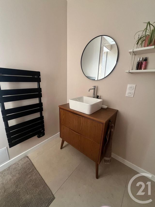 Appartement F2 &agrave; louer - 2 pi&egrave;ces - 45,38 m2 - Yutz - 57 - LORRAINE