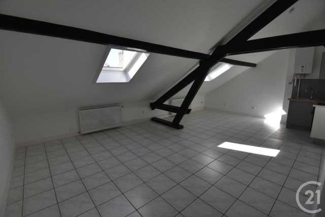 Appartement F2 &agrave; louer - 2 pi&egrave;ces - 52,86 m2 - Metz - 57 - LORRAINE
