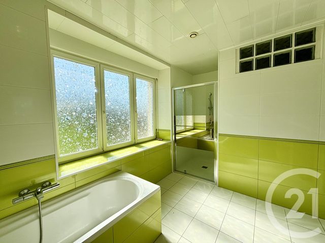 Appartement F3 &agrave; louer - 3 pi&egrave;ces - 97,52 m2 - Kanfen - 57 - LORRAINE