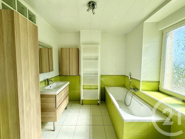 Appartement F3 &agrave; louer - 3 pi&egrave;ces - 97,52 m2 - Kanfen - 57 - LORRAINE