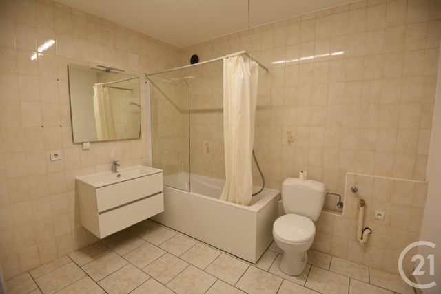 Appartement F3 &agrave; louer - 3 pi&egrave;ces - 64,25 m2 - Marange Silvange - 57 - LORRAINE