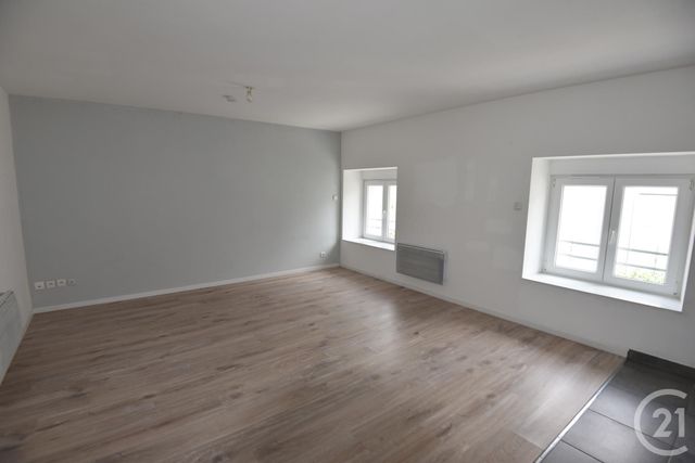 Appartement F3 &agrave; louer - 3 pi&egrave;ces - 59 m2 - Redange - 57 - LORRAINE