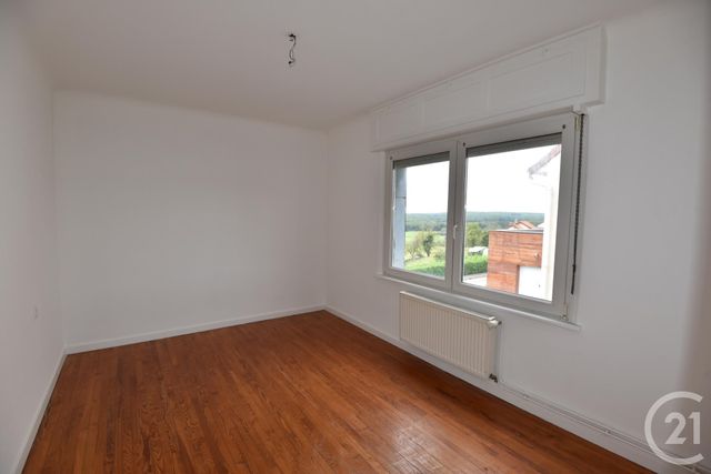 Maison &agrave; louer - 4 pi&egrave;ces - 77,45 m2 - Boust - 57 - LORRAINE
