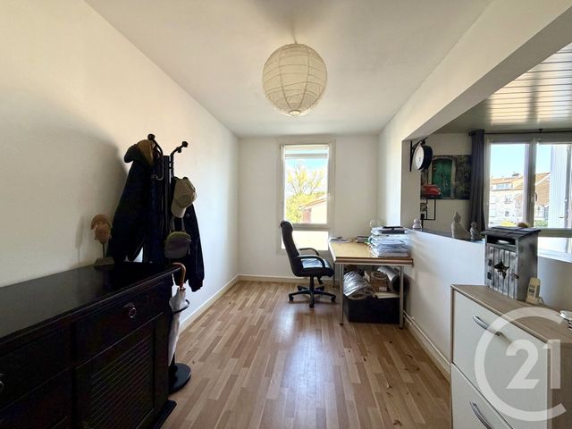 Appartement F4 &agrave; vendre - 4 pi&egrave;ces - 82 m2 - Yutz - 57 - LORRAINE