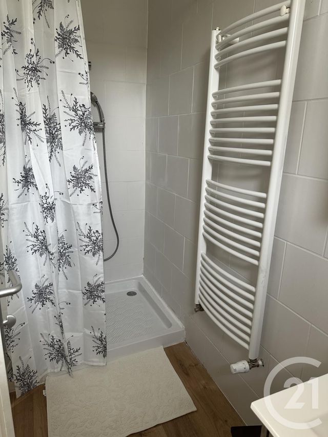 Appartement F2 &agrave; louer - 2 pi&egrave;ces - 35,30 m2 - Hettange Grande - 57 - LORRAINE