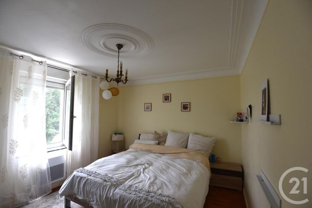 Maison &agrave; louer - 7 pi&egrave;ces - 240,86 m2 - Roussy Le Village - 57 - LORRAINE
