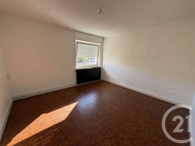 Appartement F2 &agrave; louer - 2 pi&egrave;ces - 47,15 m2 - Montois La Montagne - 57 - LORRAINE