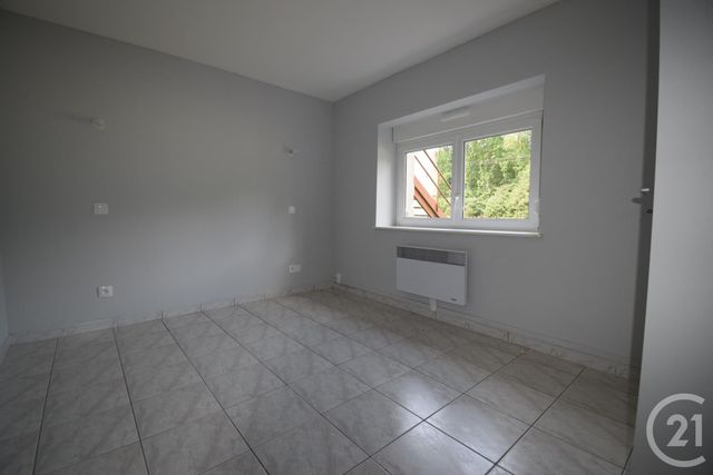 Appartement F2 &agrave; louer - 2 pi&egrave;ces - 59,93 m2 - Saulcy Sur Meurthe - 88 - LORRAINE