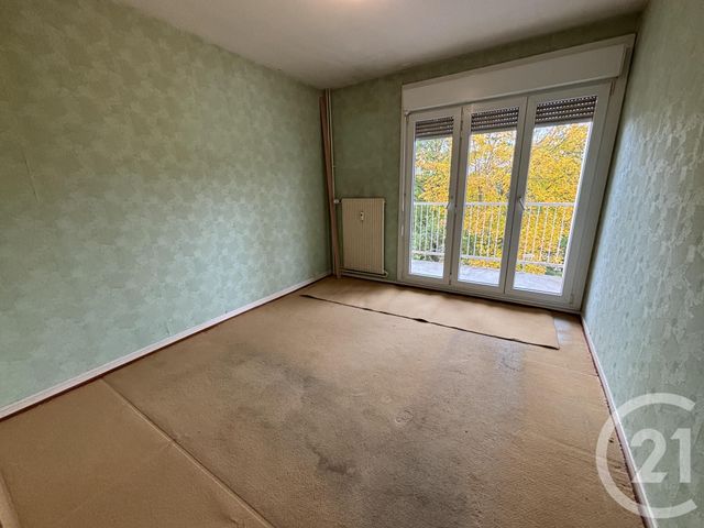 Appartement F5 &agrave; vendre - 5 pi&egrave;ces - 84,71 m2 - St Die Des Vosges - 88 - LORRAINE