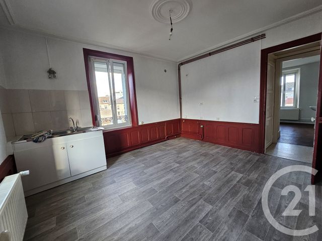 Appartement F2 &agrave; louer - 3 pi&egrave;ces - 76,71 m2 - St Die Des Vosges - 88 - LORRAINE