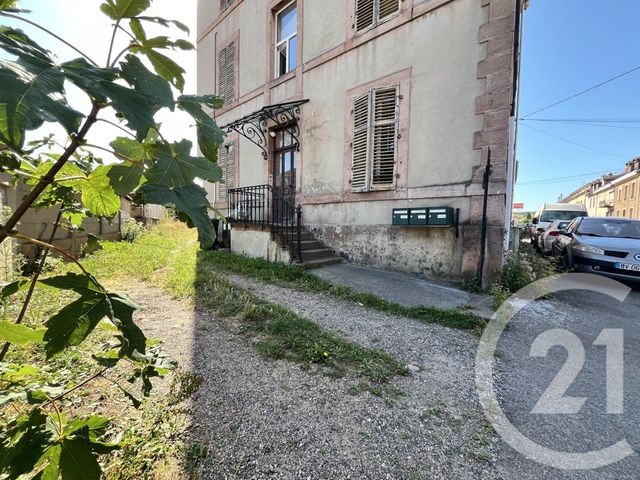 Appartement F3 &agrave; louer - 3 pi&egrave;ces - 76,71 m2 - St Die Des Vosges - 88 - LORRAINE